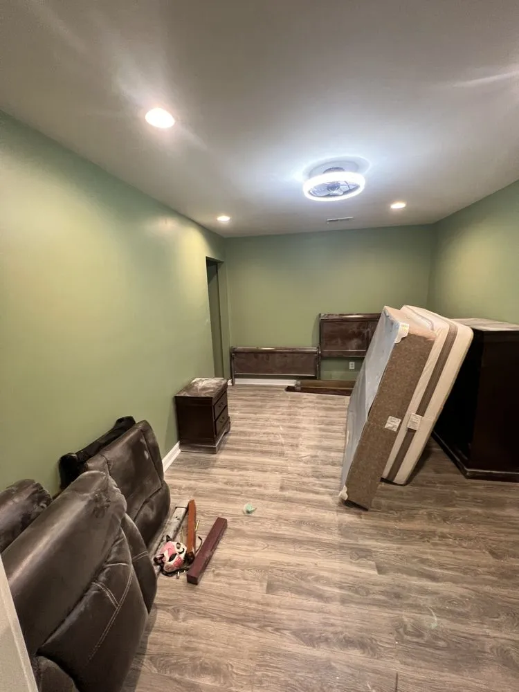 Slide of The Basement Kings