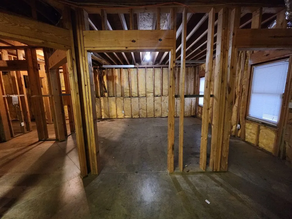 Slide of The Basement Kings