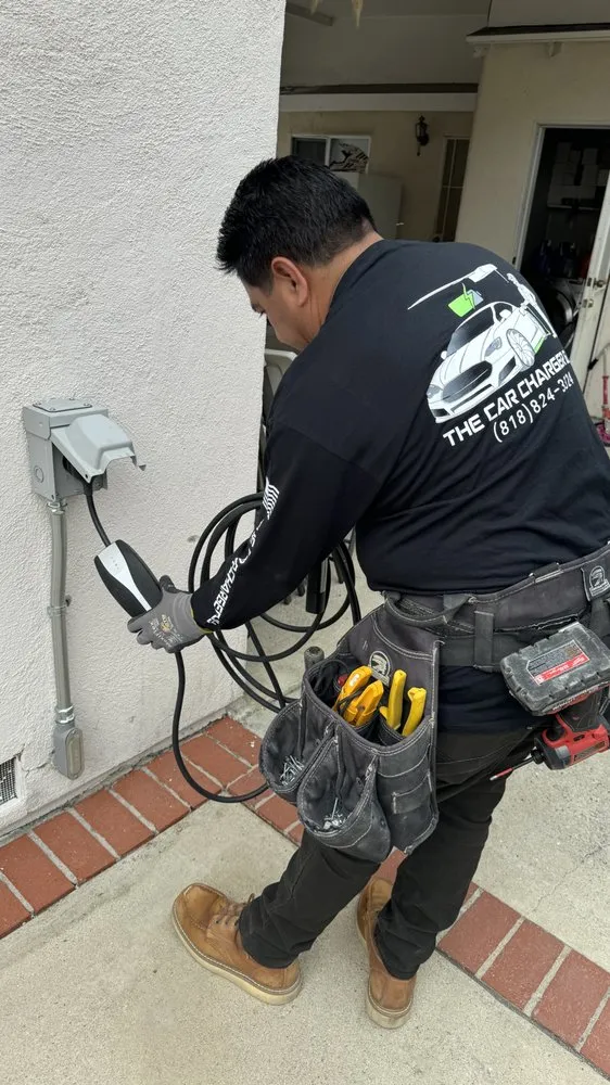 Reliable electrical repair service in San Fernando Valley, CA - The Car Charger Guy