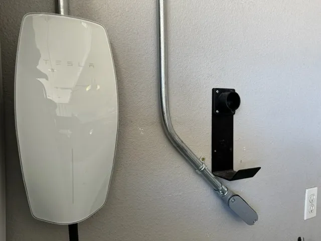 Licensed electrician providing lighting installation in San Fernando Valley, CA - The Car Charger Guy