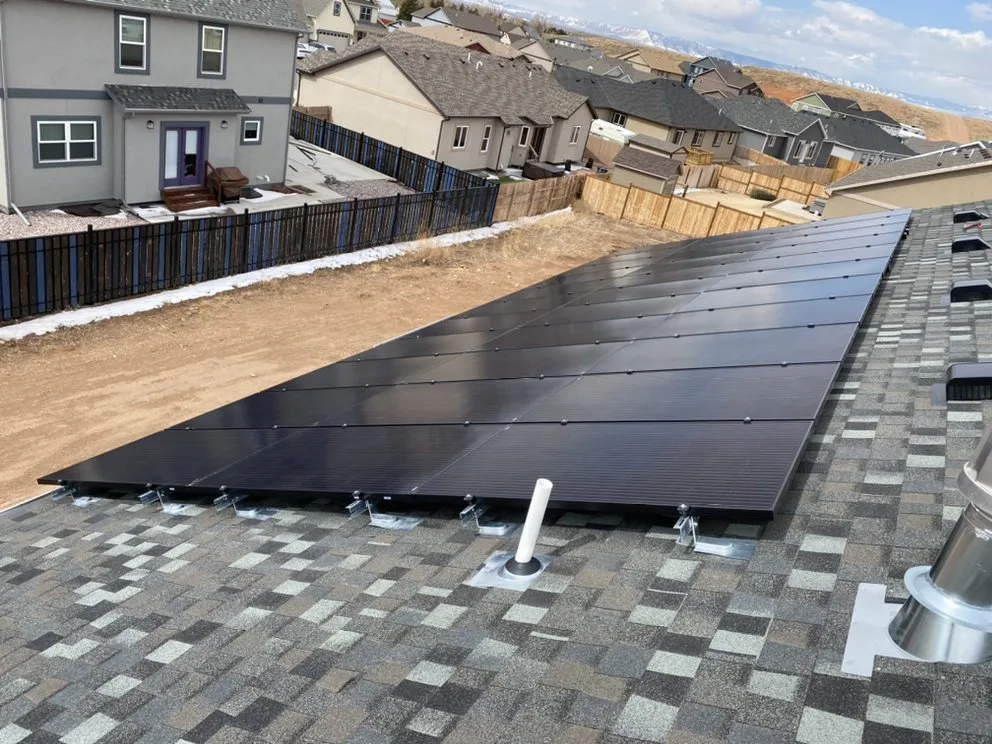 Expert electrician providing wiring installation in , 