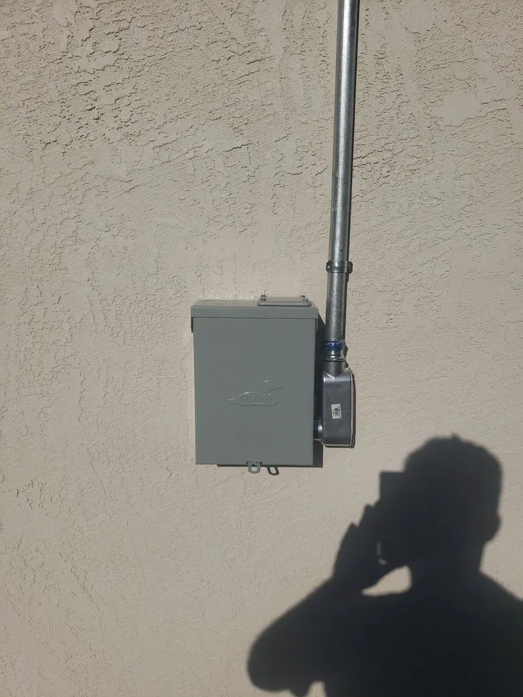 Emergency wiring installation experts serving ,  - The Electric Company