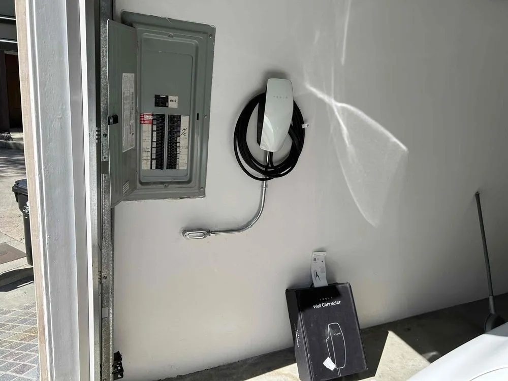 Slide of The Electric Connection