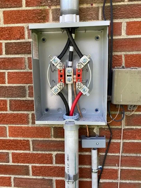 Slide of The Electric Guys