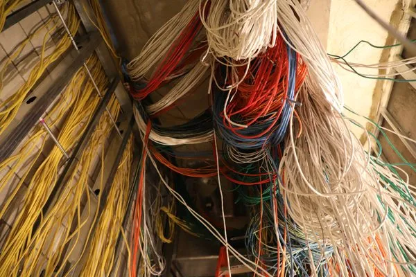 The Electrical Experts Logo