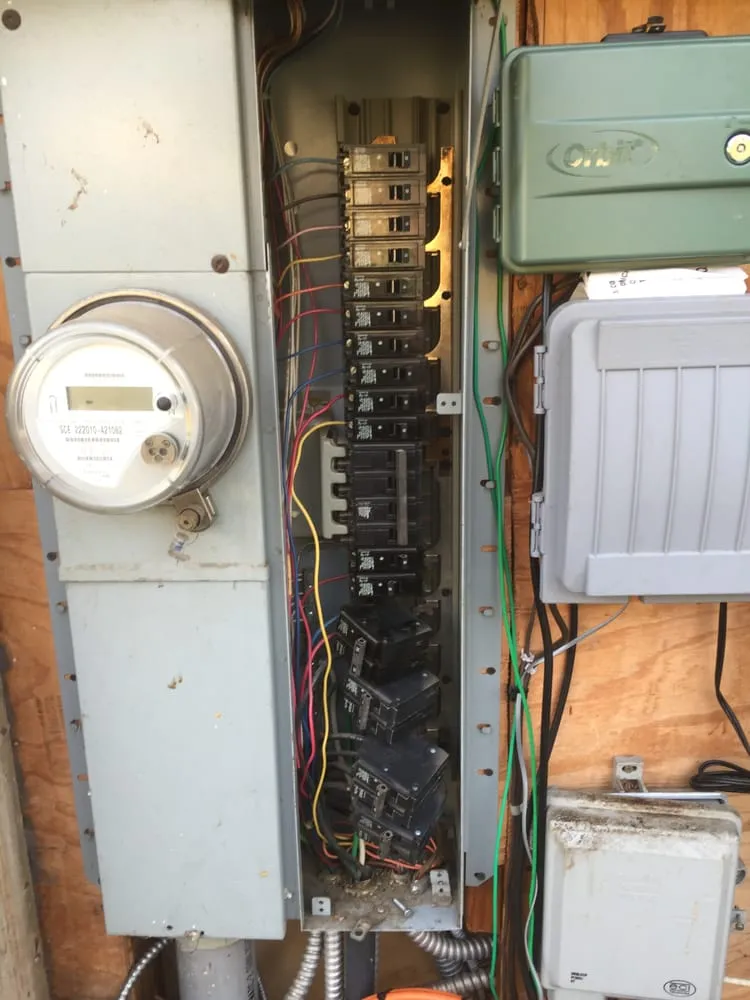 Slide of The Electrical Pros