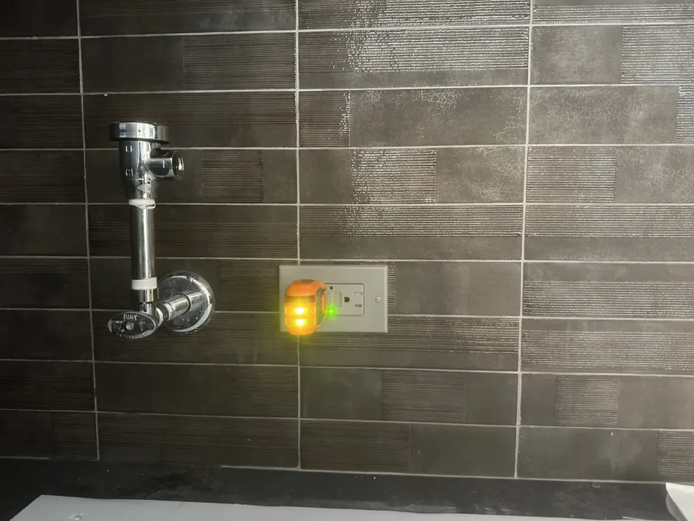 Slide of The Electrician 51