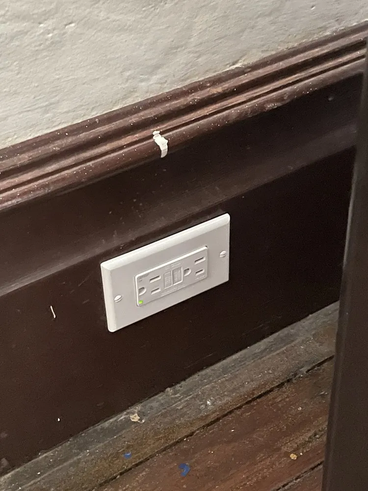 Slide of The Electrician