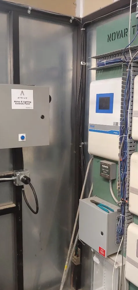 Slide of The ElectricSmith