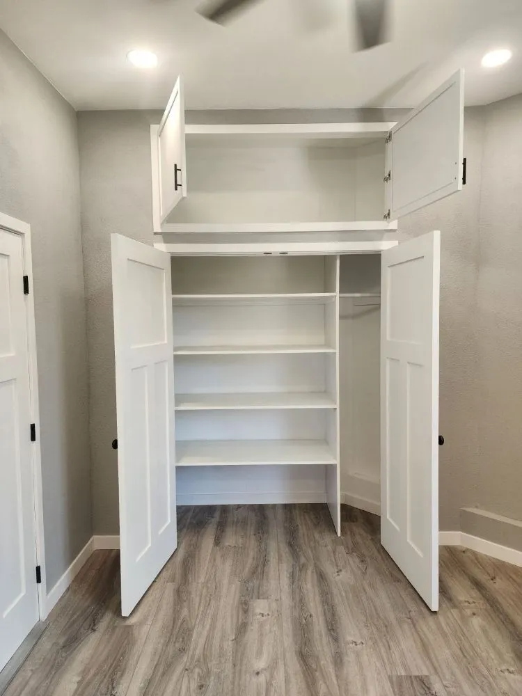 Slide of The Fix-it Fox