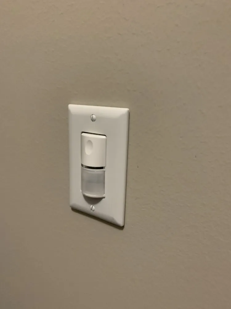 Slide of The Flash Electric