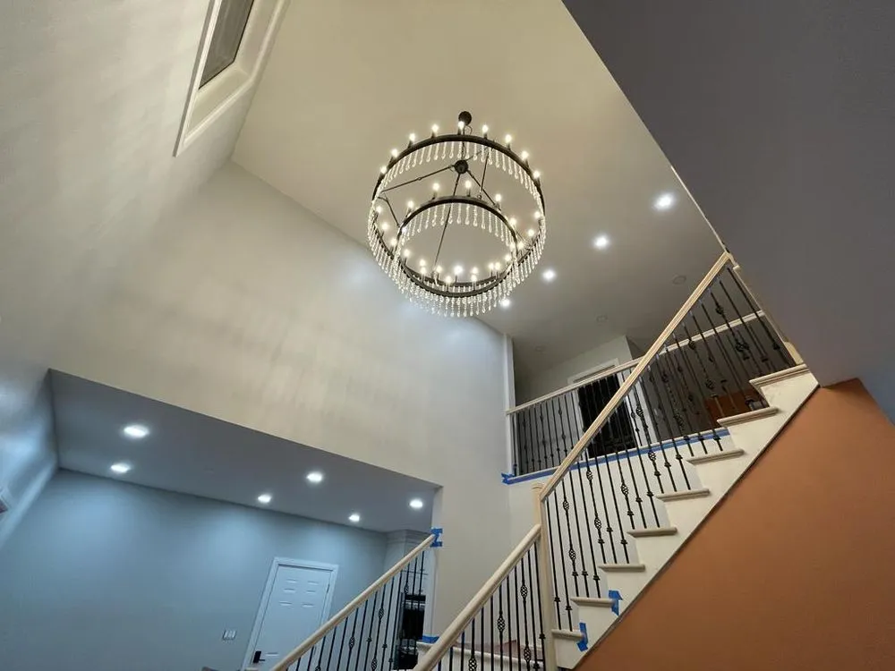 Slide of The Good Electrician