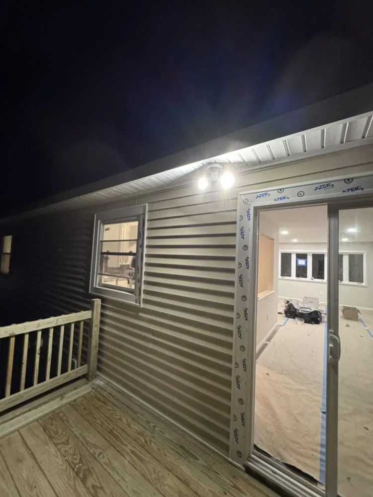 Slide of The Good Electrician