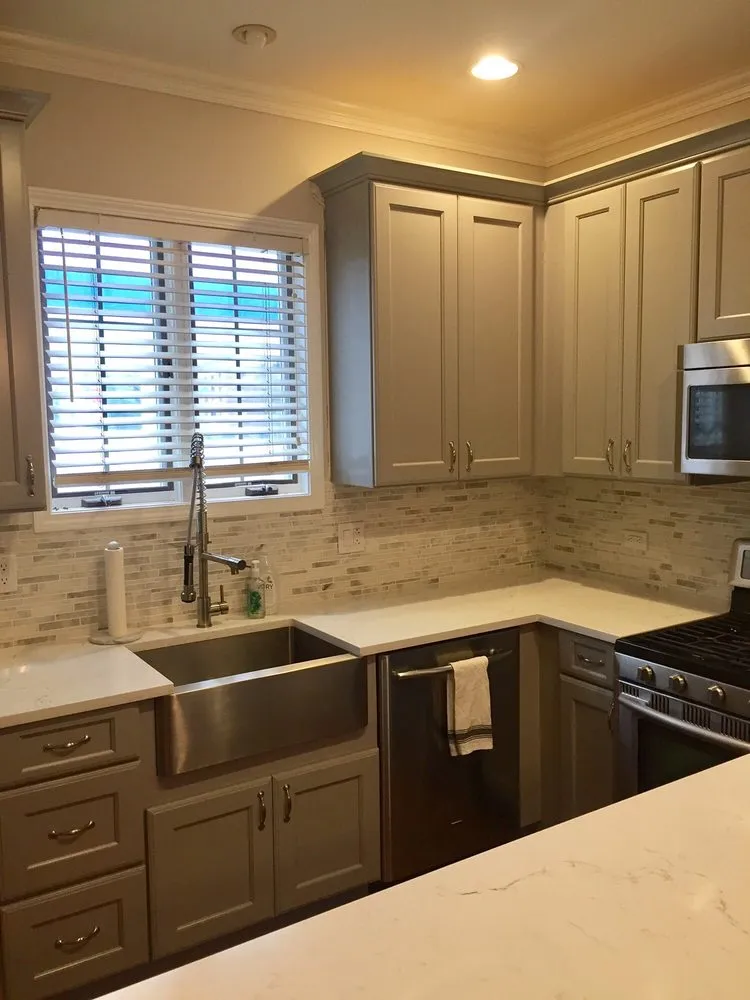 Slide of The Good Guys Handyman