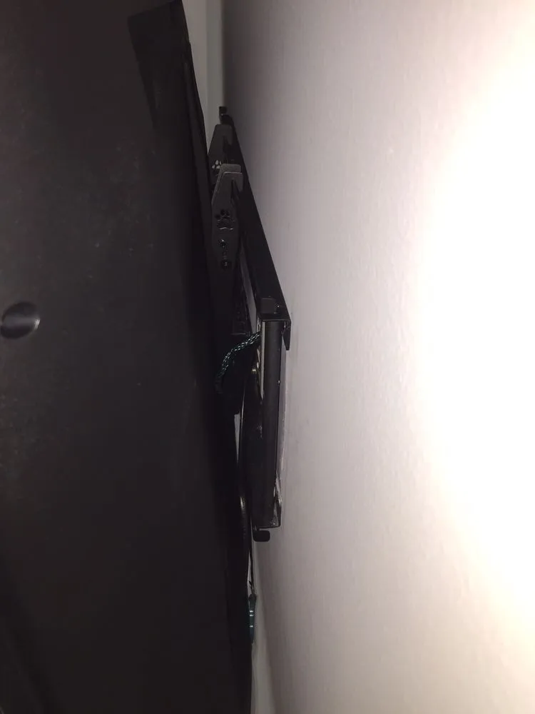 Slide of The Good Guys Handyman