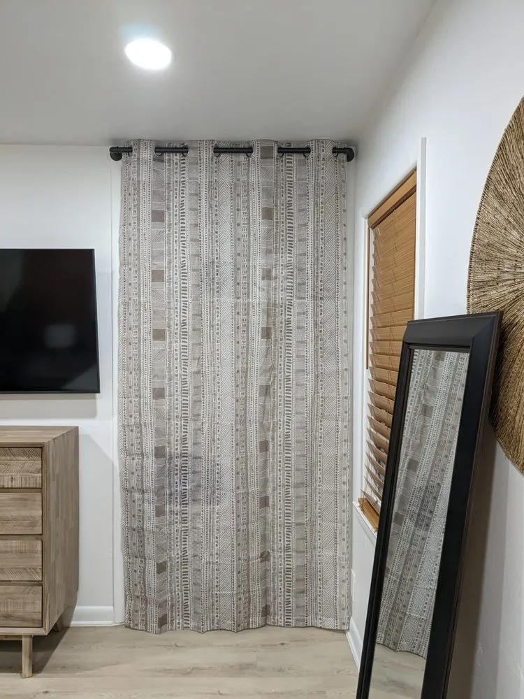 Slide of The Hammer Man