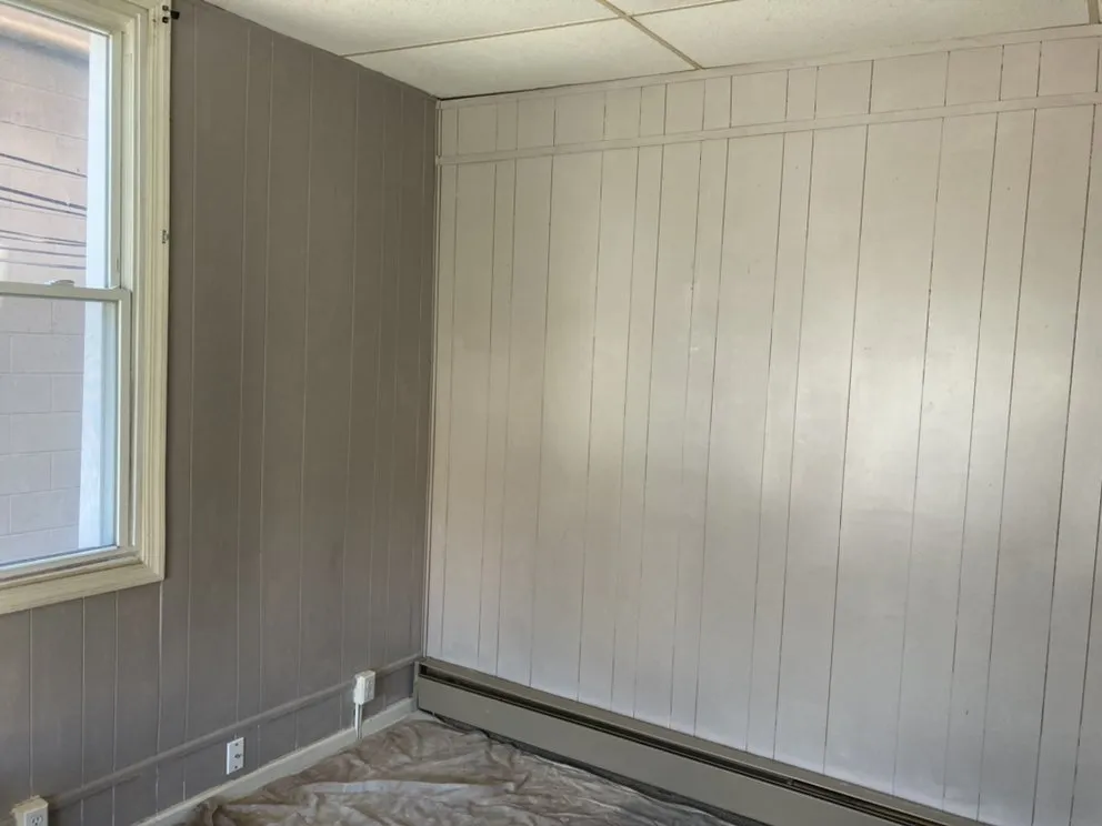 Slide of The Handy Guys