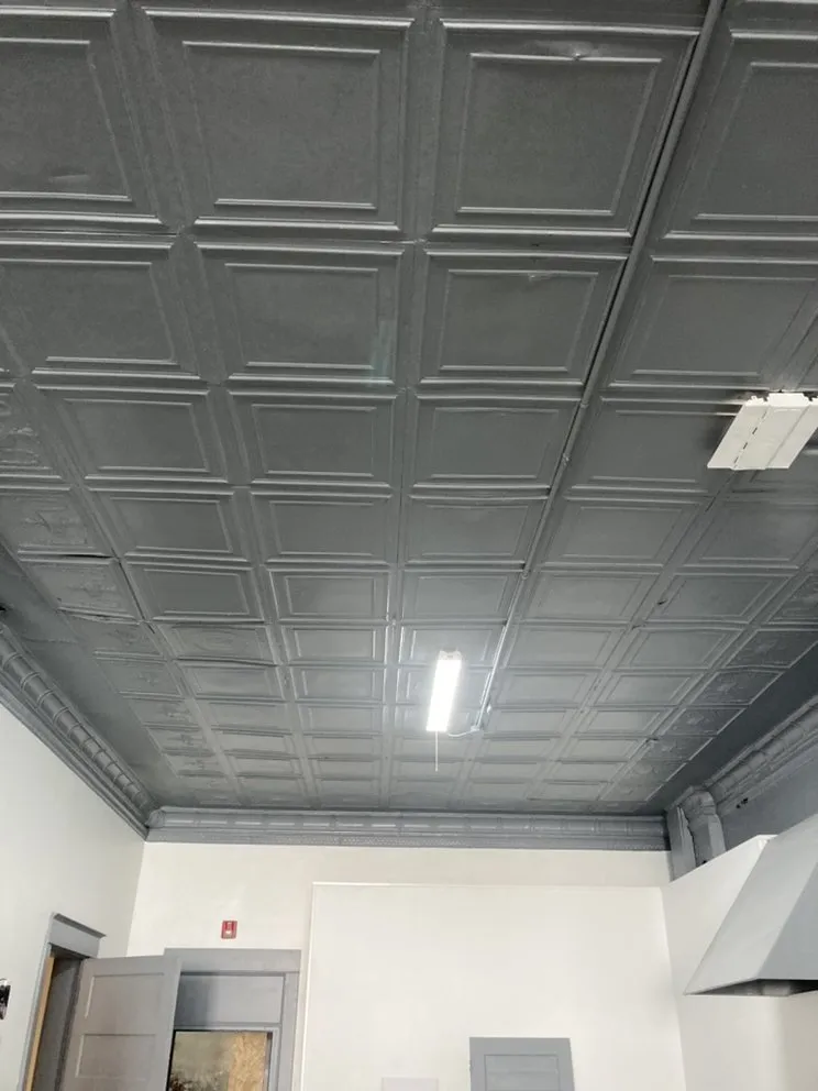 Slide of The Handy Guys