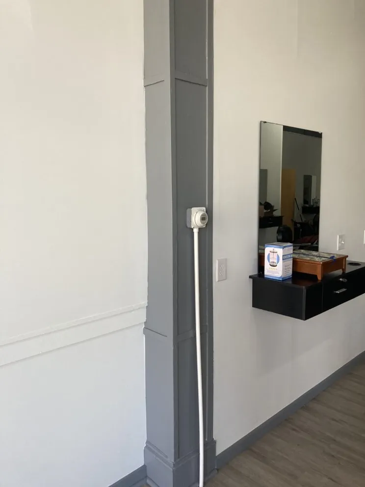 Slide of The Handy Guys