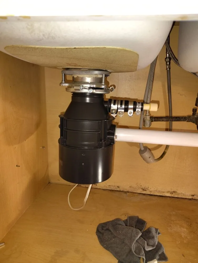 Emergency emergency electrical service service in Cleveland, OH - The Handy Helper