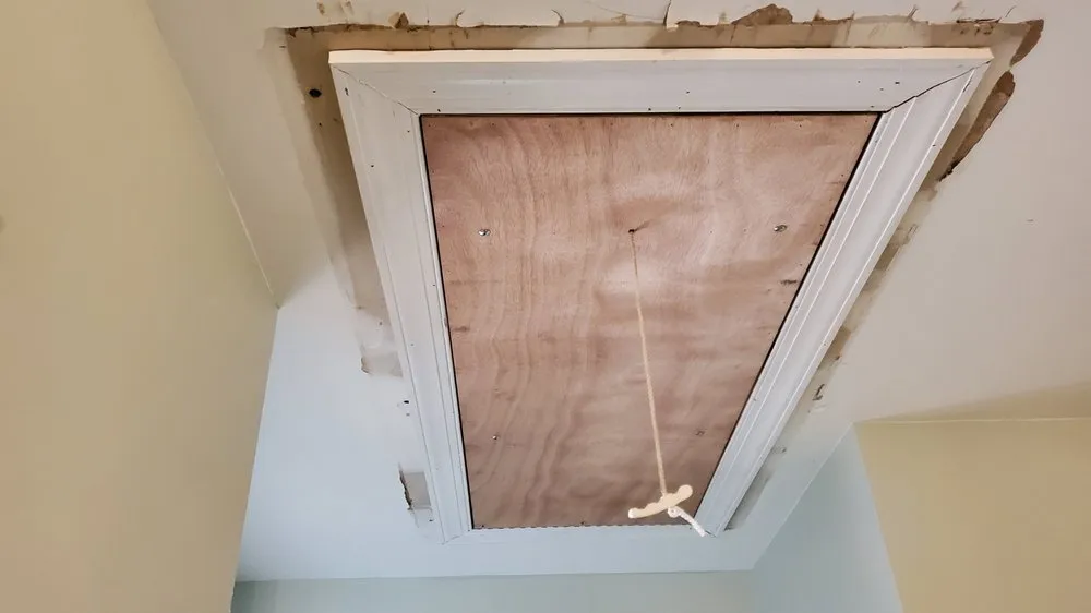 Slide of The Handy Patriot