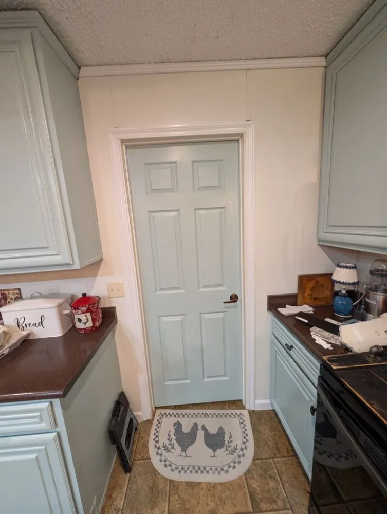 Slide of The Handy Smith