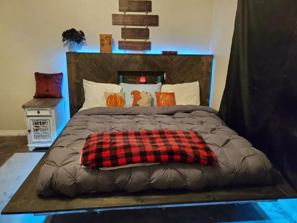 Licensed electrical service for homes in circuit breaker repair,  by 