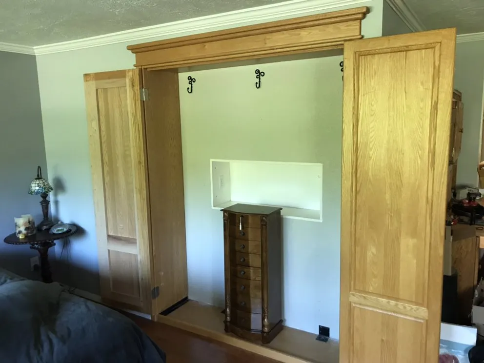 Slide of The Handyman Boise