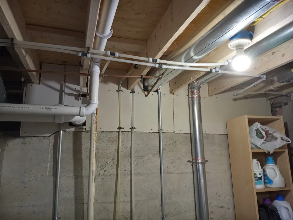 Slide of The HandyMan Can