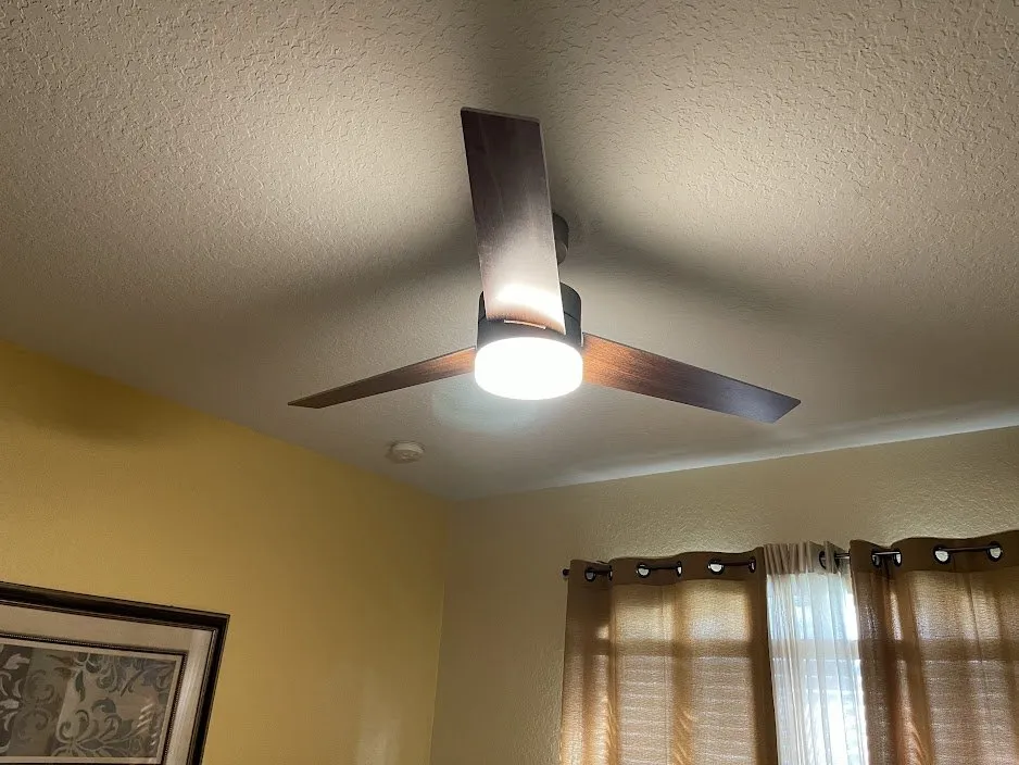 Slide of The Handyman Expert & Services