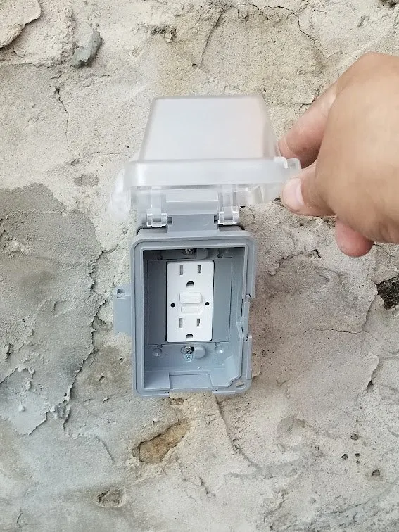 Slide of The Handyman Expert & Services