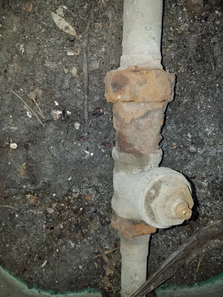Expert outlet and switch repair experts serving West Sacramento, CA - The Helpful Handyman