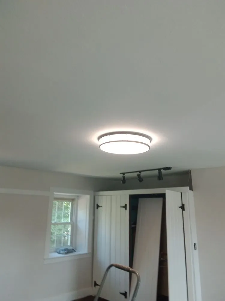 Reliable emergency electrical service experts serving Wellsville, PA - The Home Repair Guy