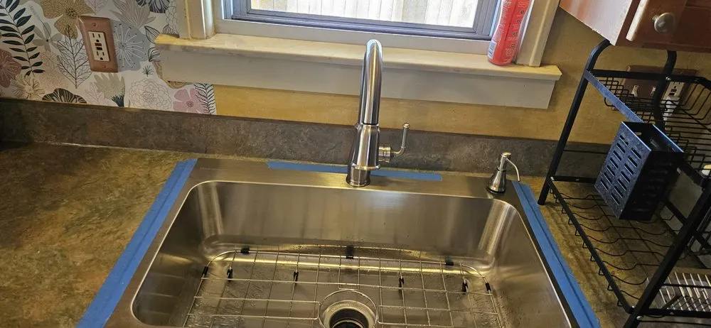 Slide of The Home Tradesman, DBA