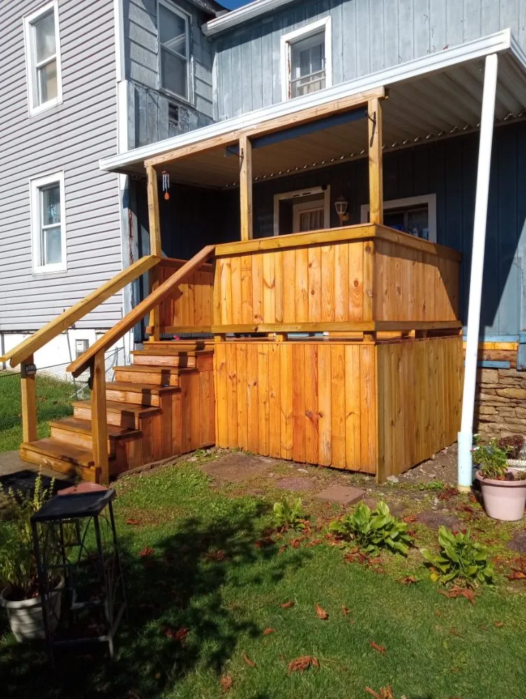 Slide of The Left-Handed Handyman