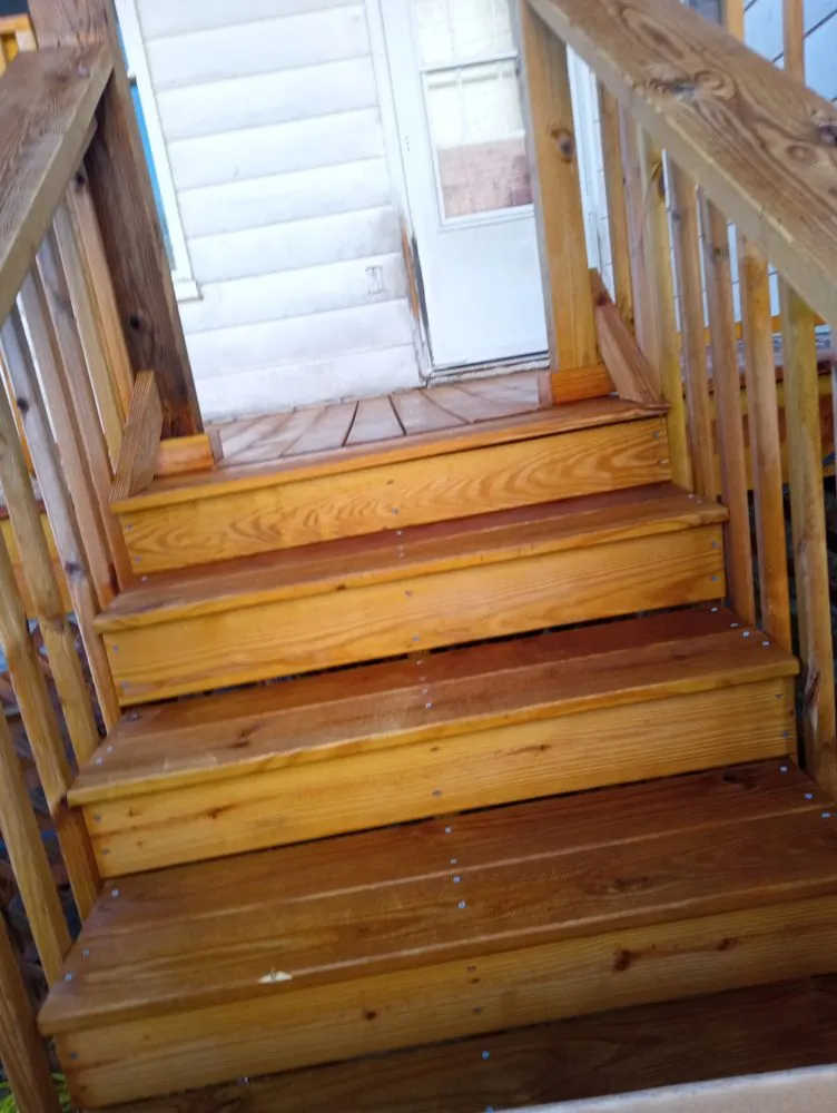 Slide of The Left-Handed Handyman