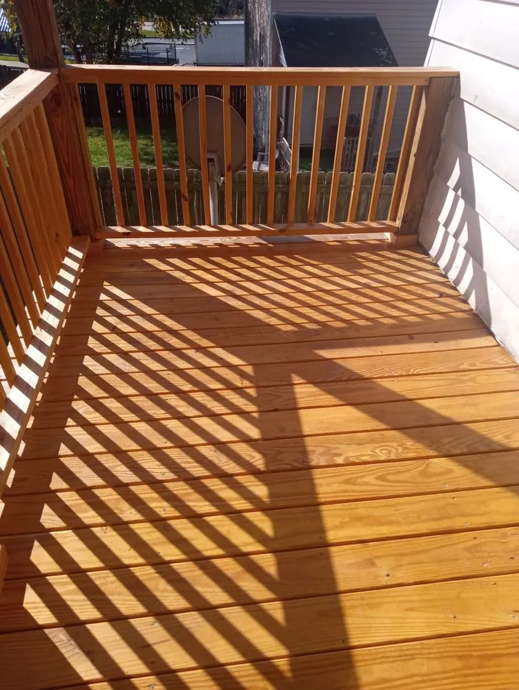 Slide of The Left-Handed Handyman