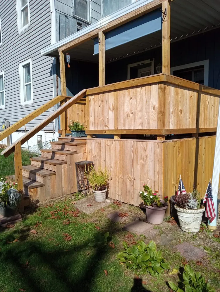 Slide of The Left-Handed Handyman