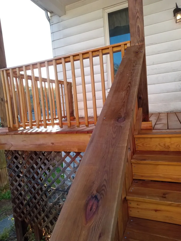 Slide of The Left-Handed Handyman