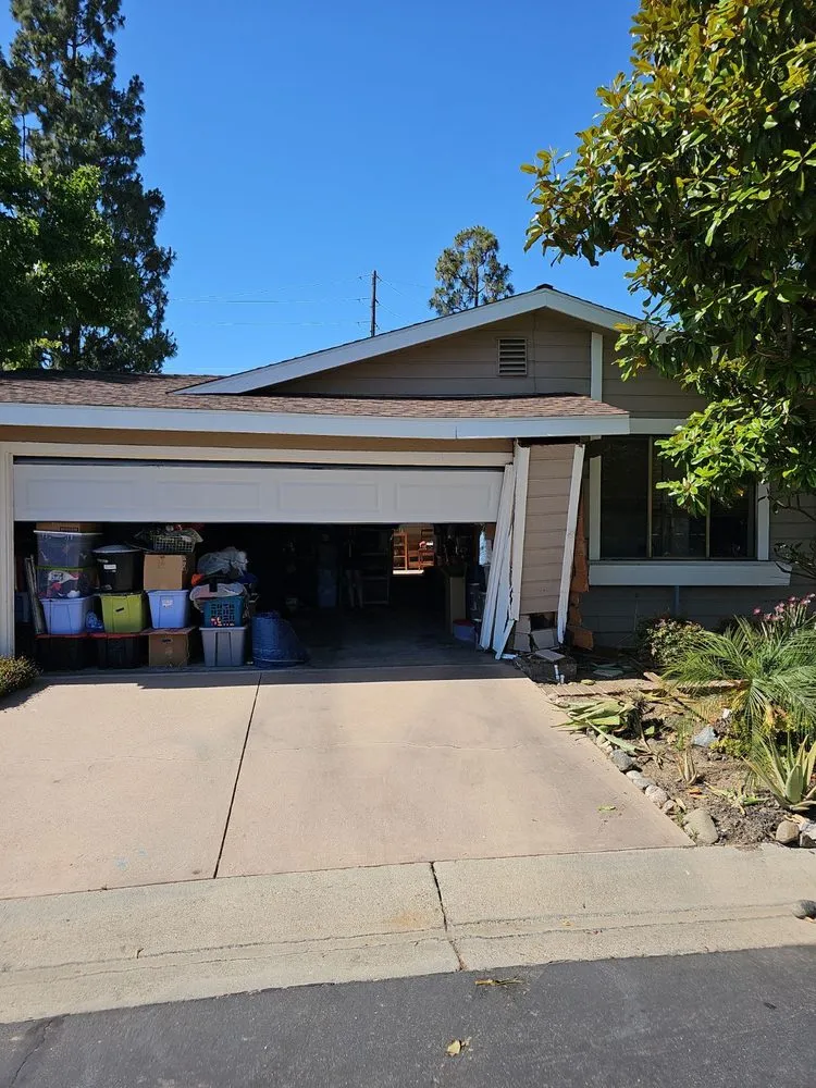 Slide of The Mobile Home Doctors