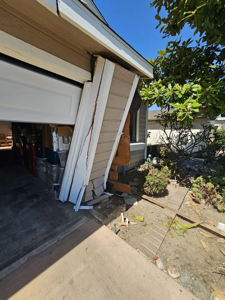 Slide of The Mobile Home Doctors