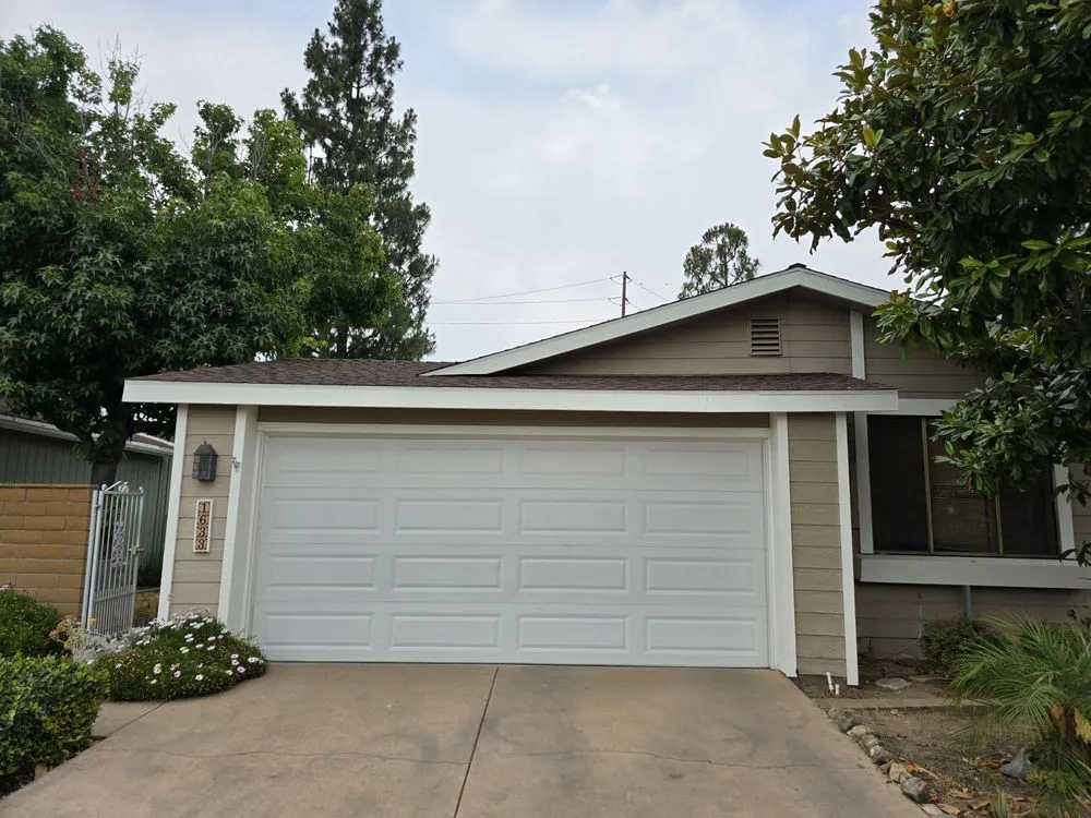 Slide of The Mobile Home Doctors