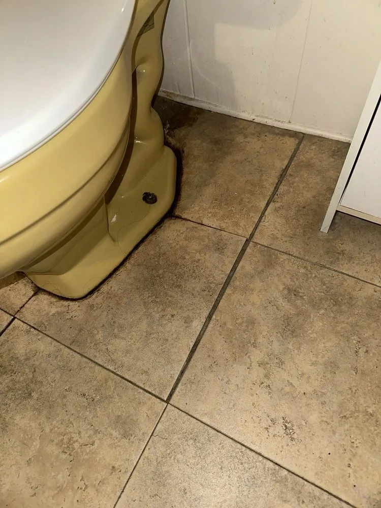 Slide of The Mobile Home Doctors