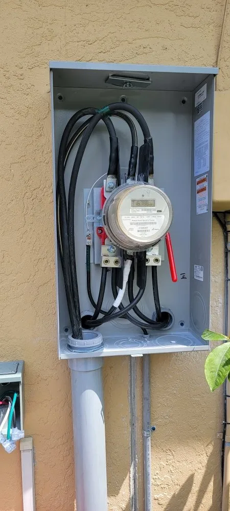 Trusted electrical service for homes in lighting installation,  by 