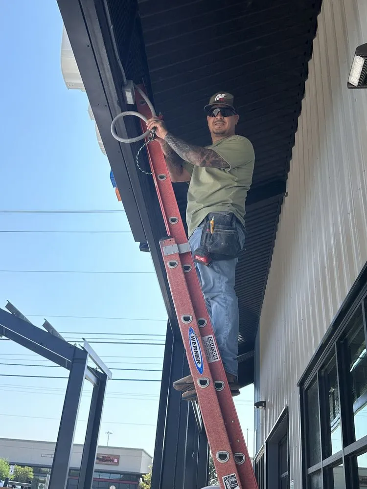 Slide of The Plug Electric