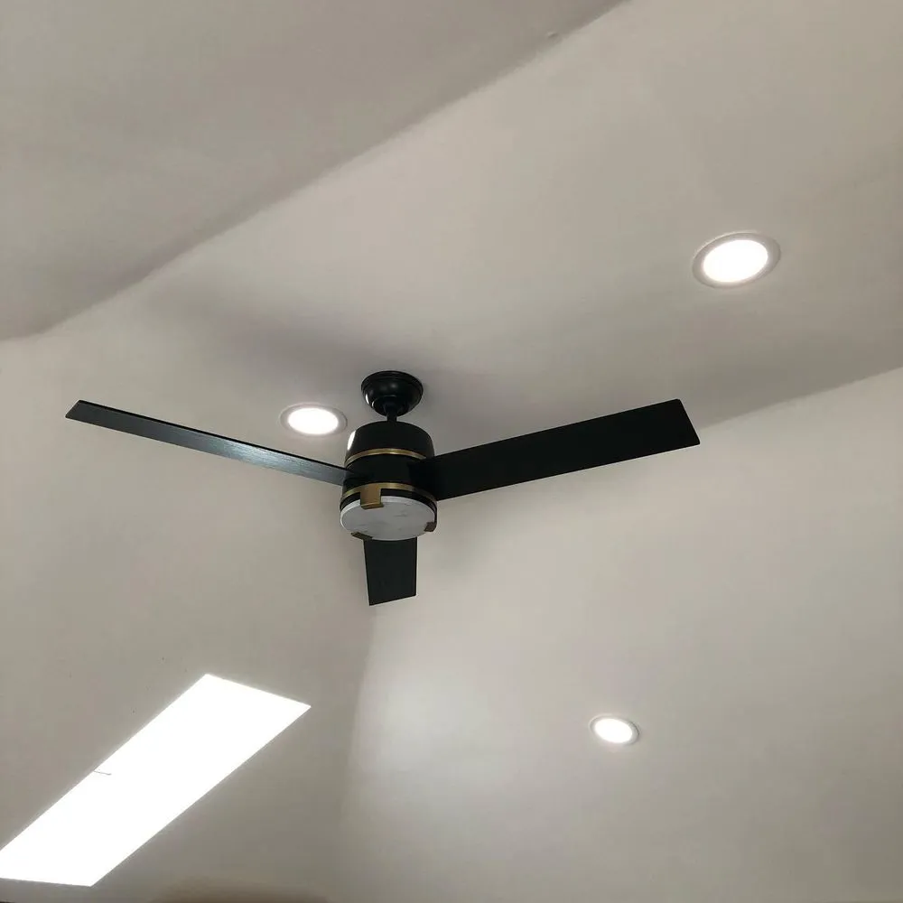 Slide of The Port Emergency Electrician