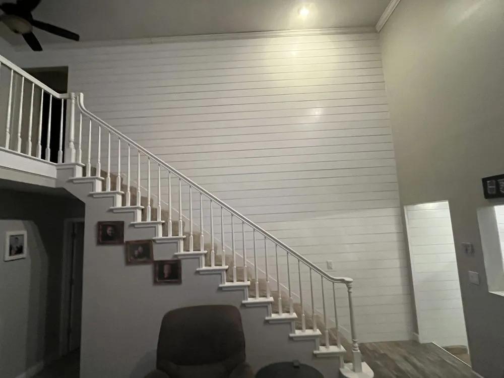 Slide of The Pretty Farmhouse Services