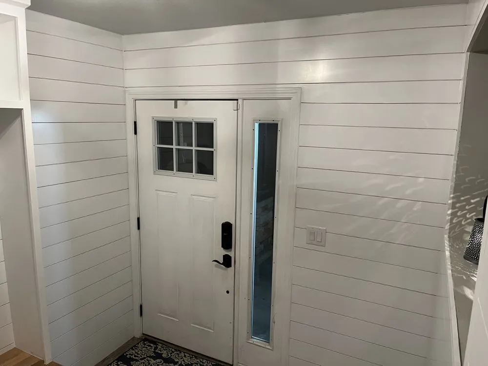 Emergency emergency electrical service in , by The Pretty Farmhouse Services