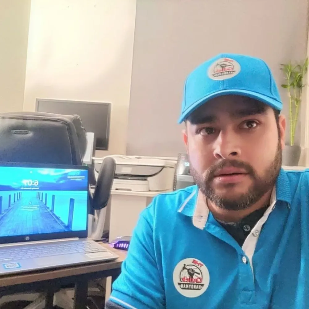 Slide of The Quick Handyman