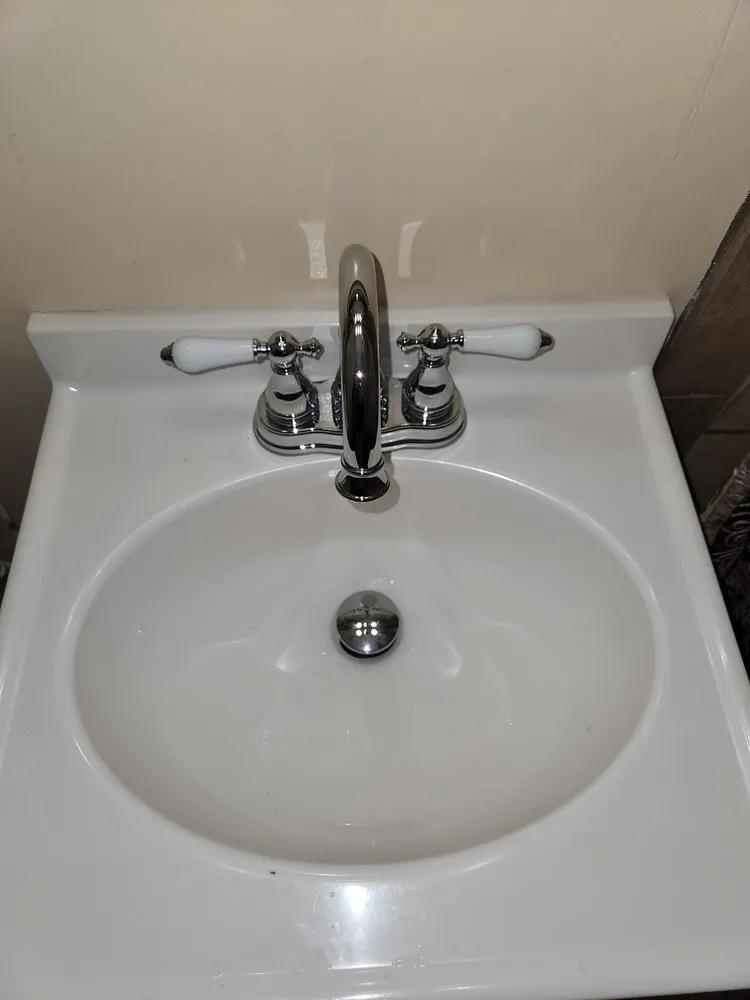 Slide of The Raleigh Handyman